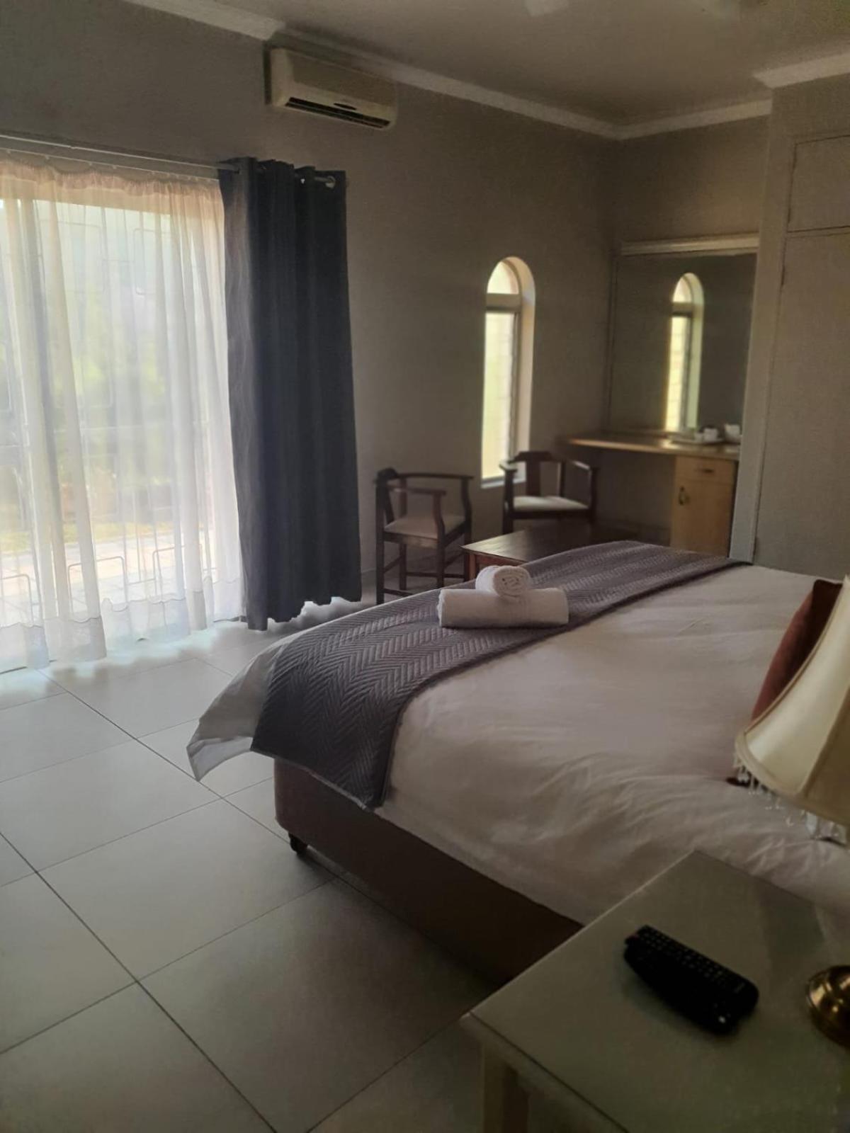 Pecan Farm Guesthouse Louis Trichardt Exteriér fotografie