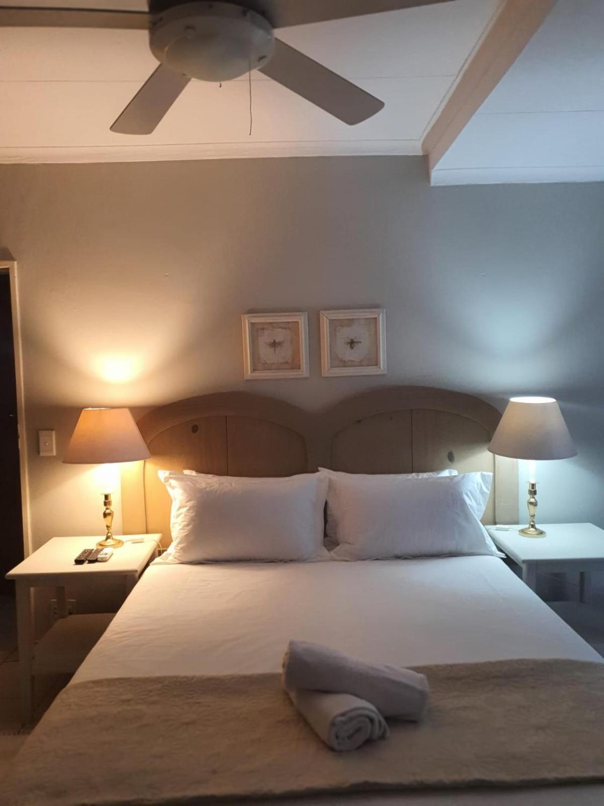 Pecan Farm Guesthouse Louis Trichardt Exteriér fotografie