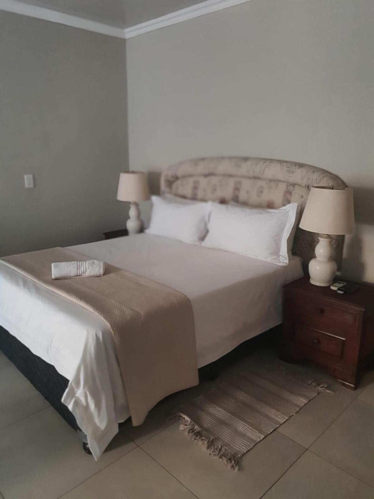 Pecan Farm Guesthouse Louis Trichardt Exteriér fotografie