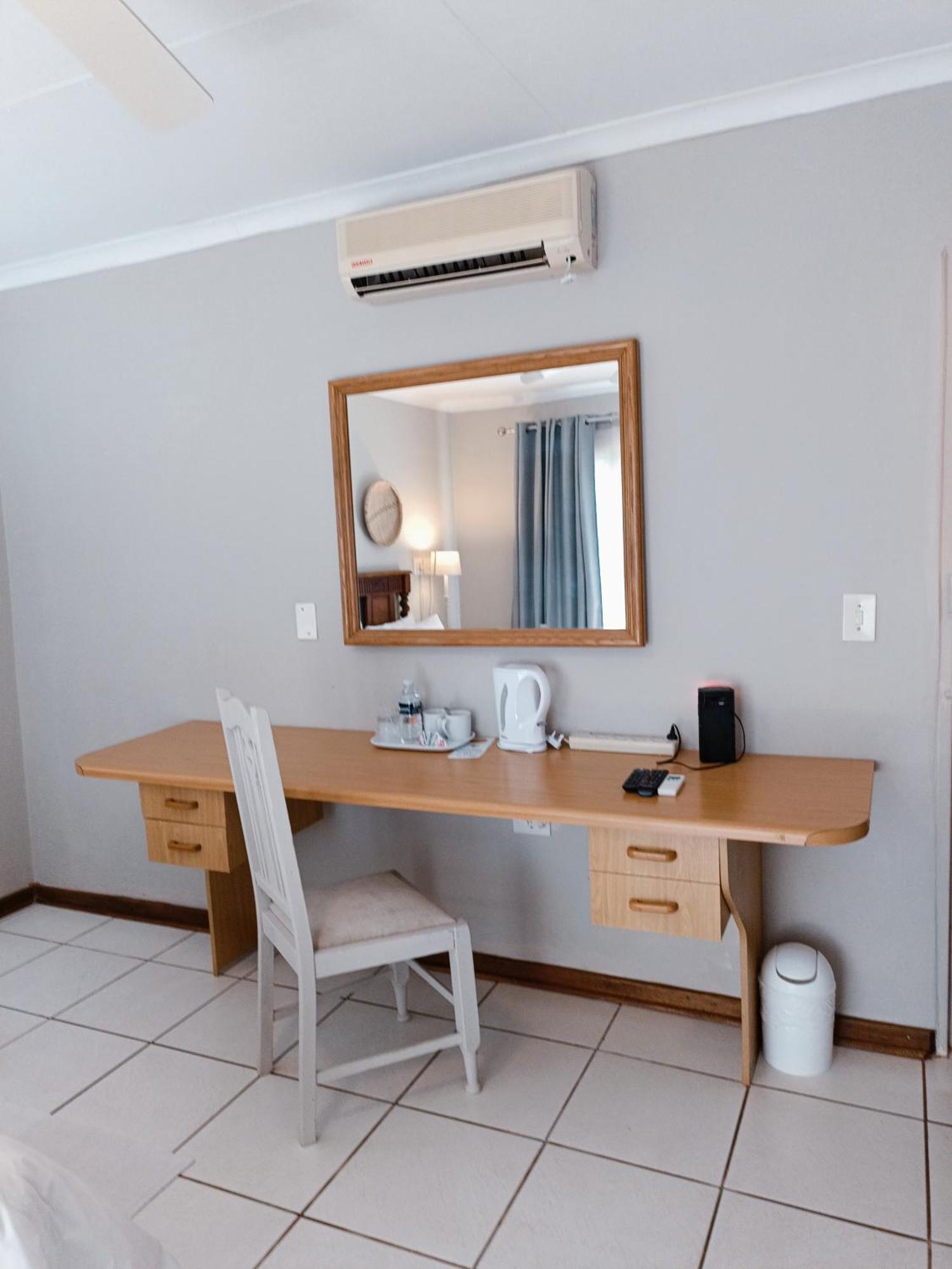 Pecan Farm Guesthouse Louis Trichardt Exteriér fotografie