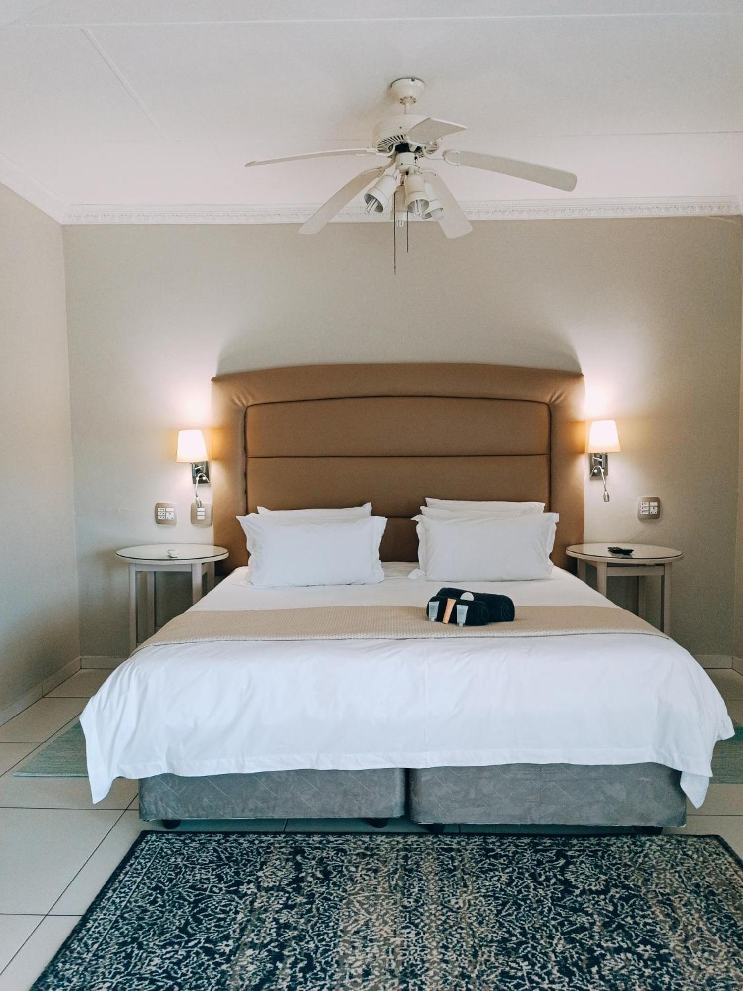 Pecan Farm Guesthouse Louis Trichardt Exteriér fotografie
