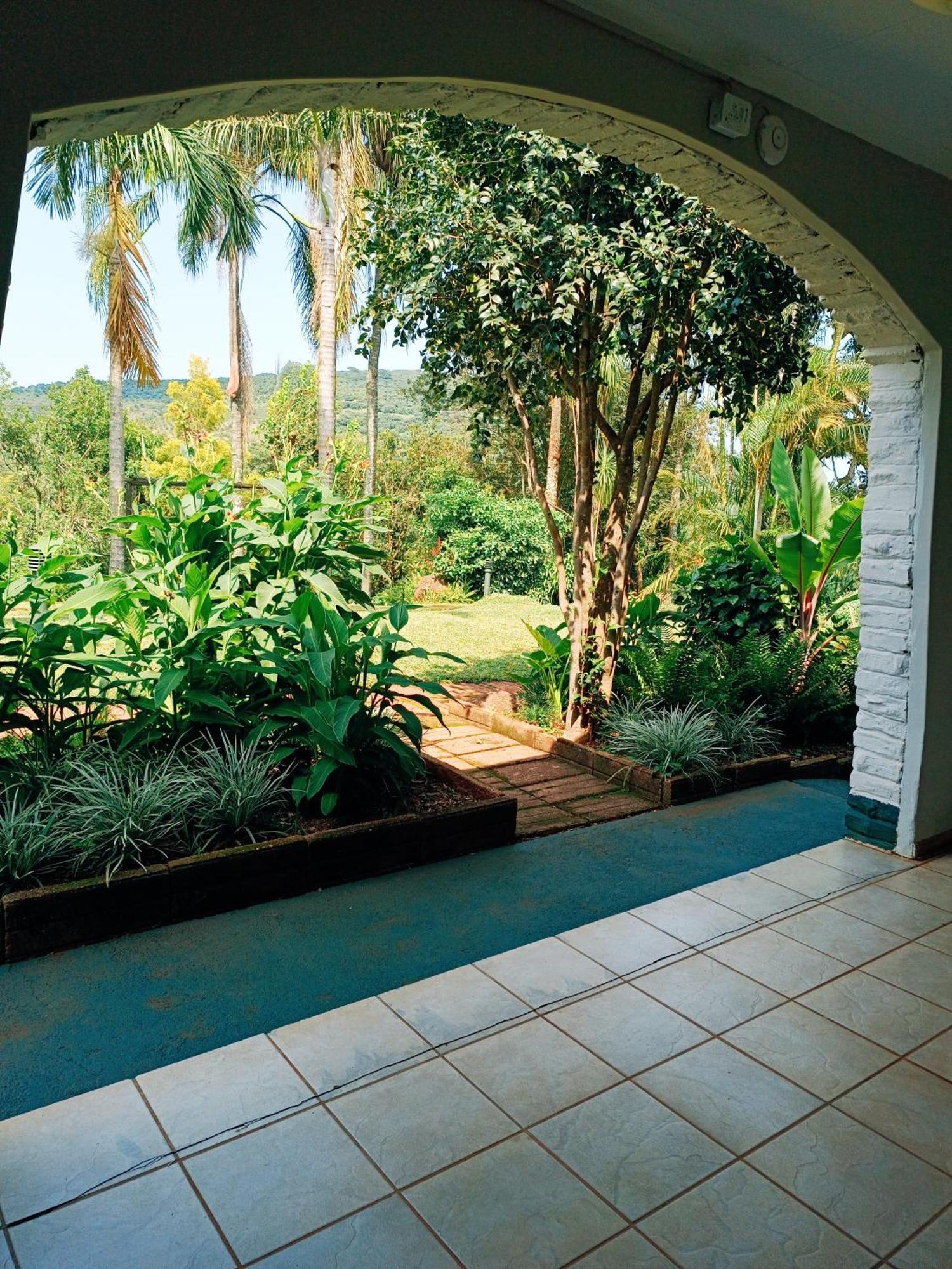 Pecan Farm Guesthouse Louis Trichardt Exteriér fotografie